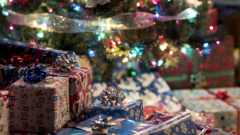 christmas tree featured